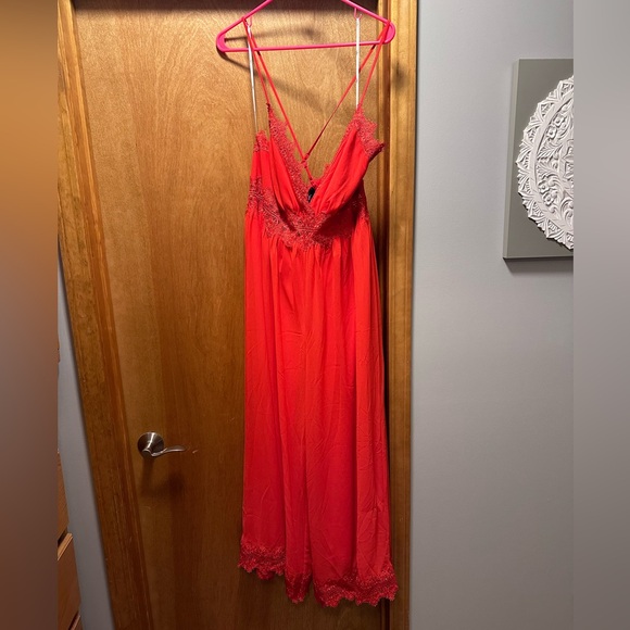 Lulu’s red jumpsuit, XL - Picture 2 of 5
